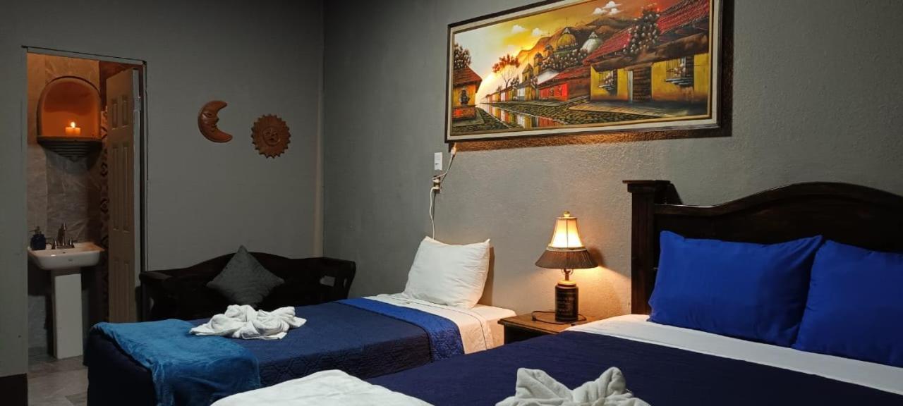 Hotel San Sebastián Antigua Esterno foto
